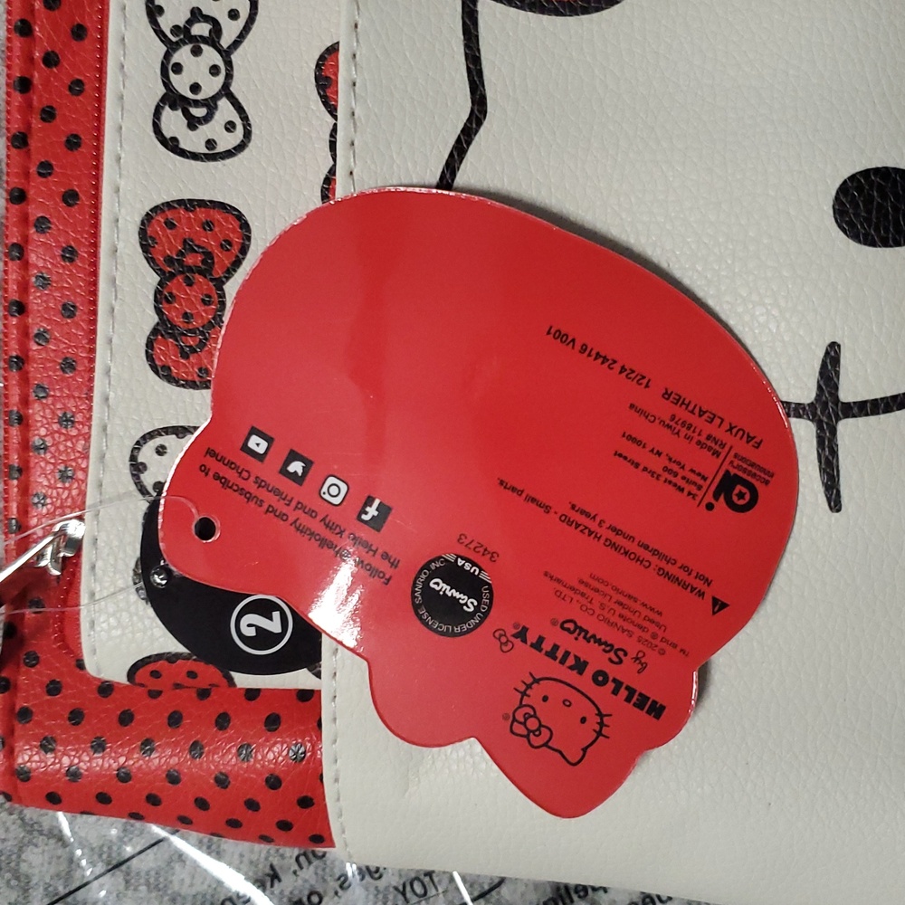Hello Kitty 2 pc Pouch Set - Picture 12 of 12